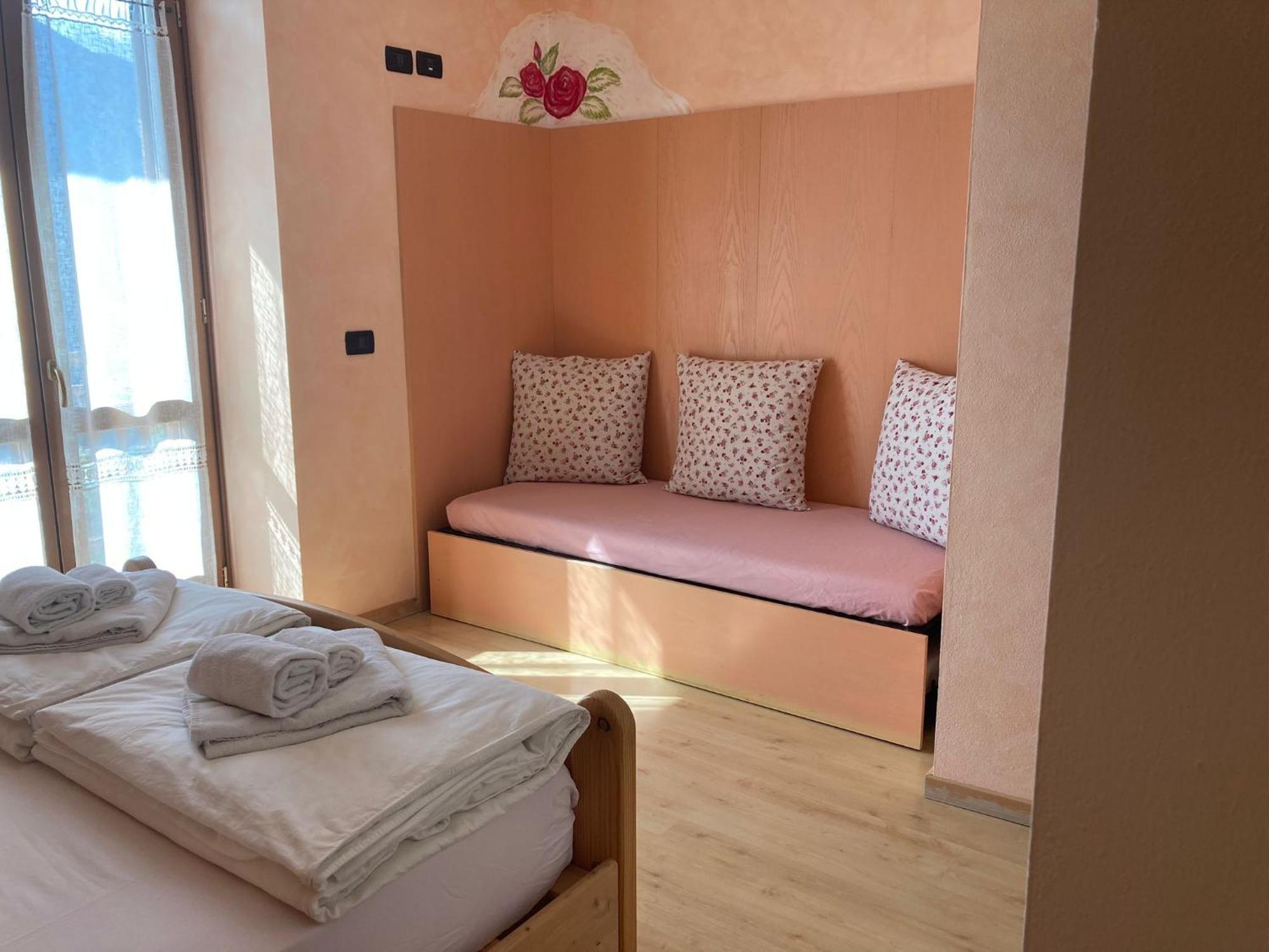 Monte Tesobo Bed & Breakfast *